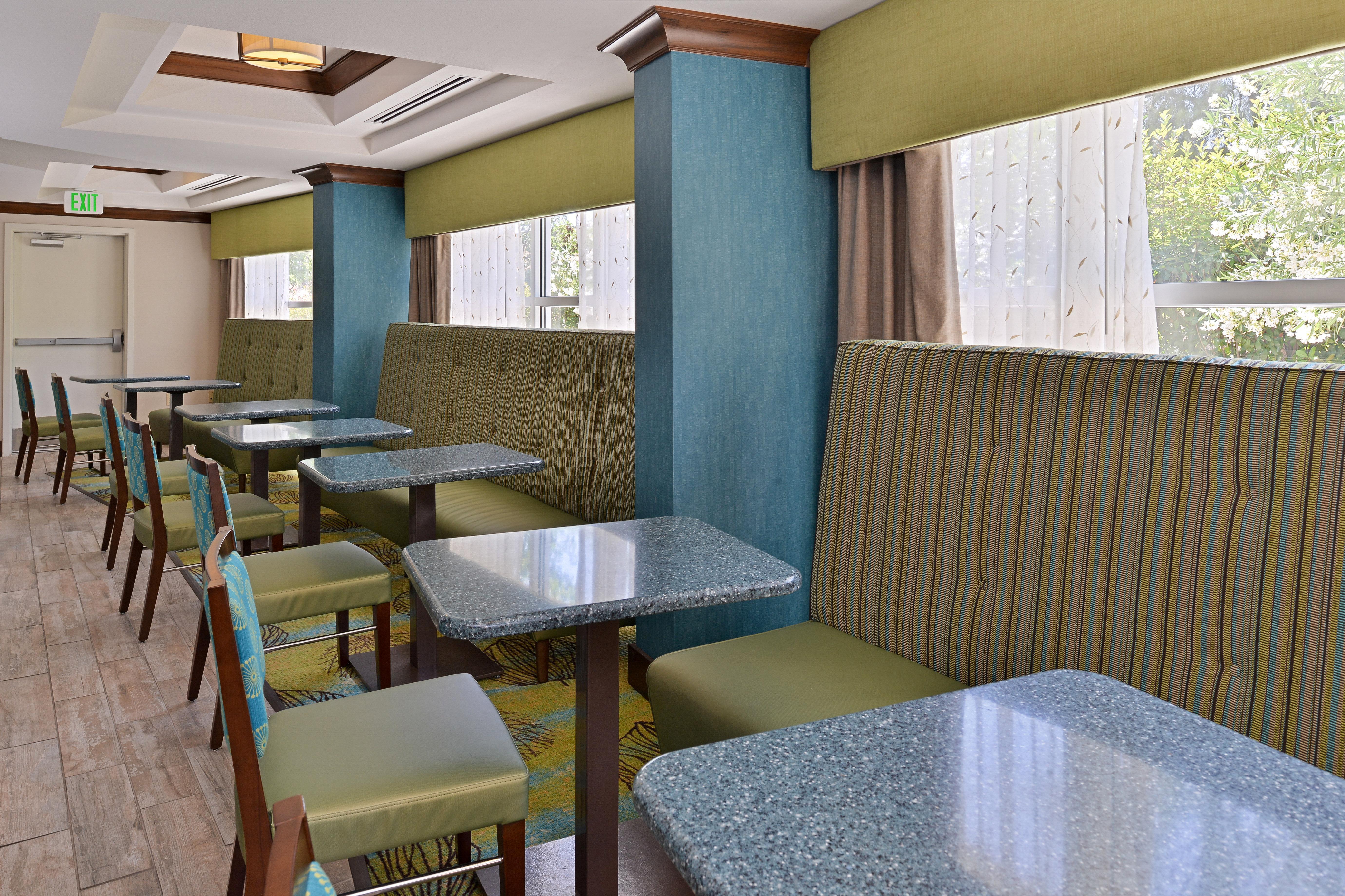 Holiday Inn Express Fresno River Park Highway 41 By Ihg Luaran gambar