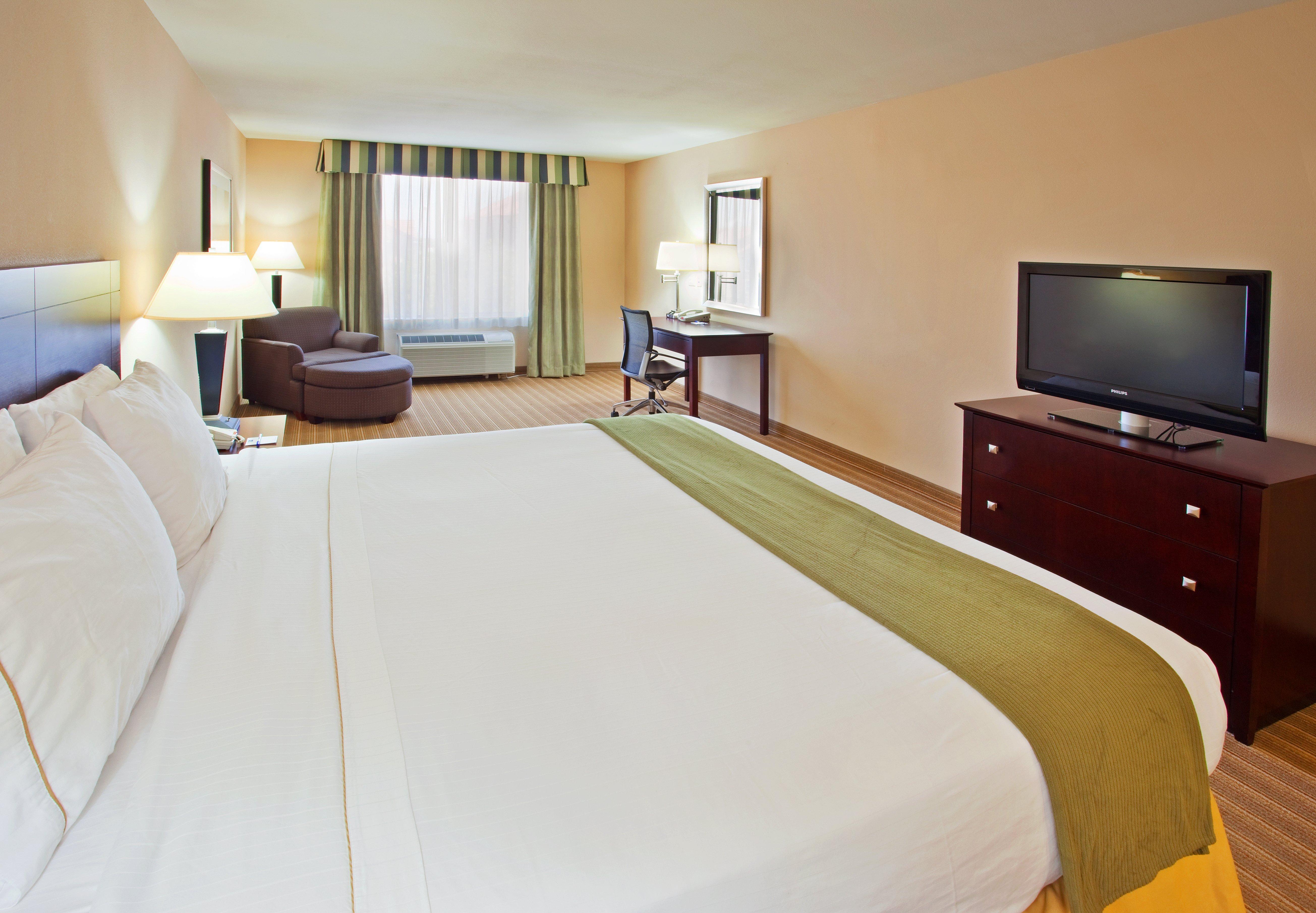 Holiday Inn Express Fresno River Park Highway 41 By Ihg Bilik gambar