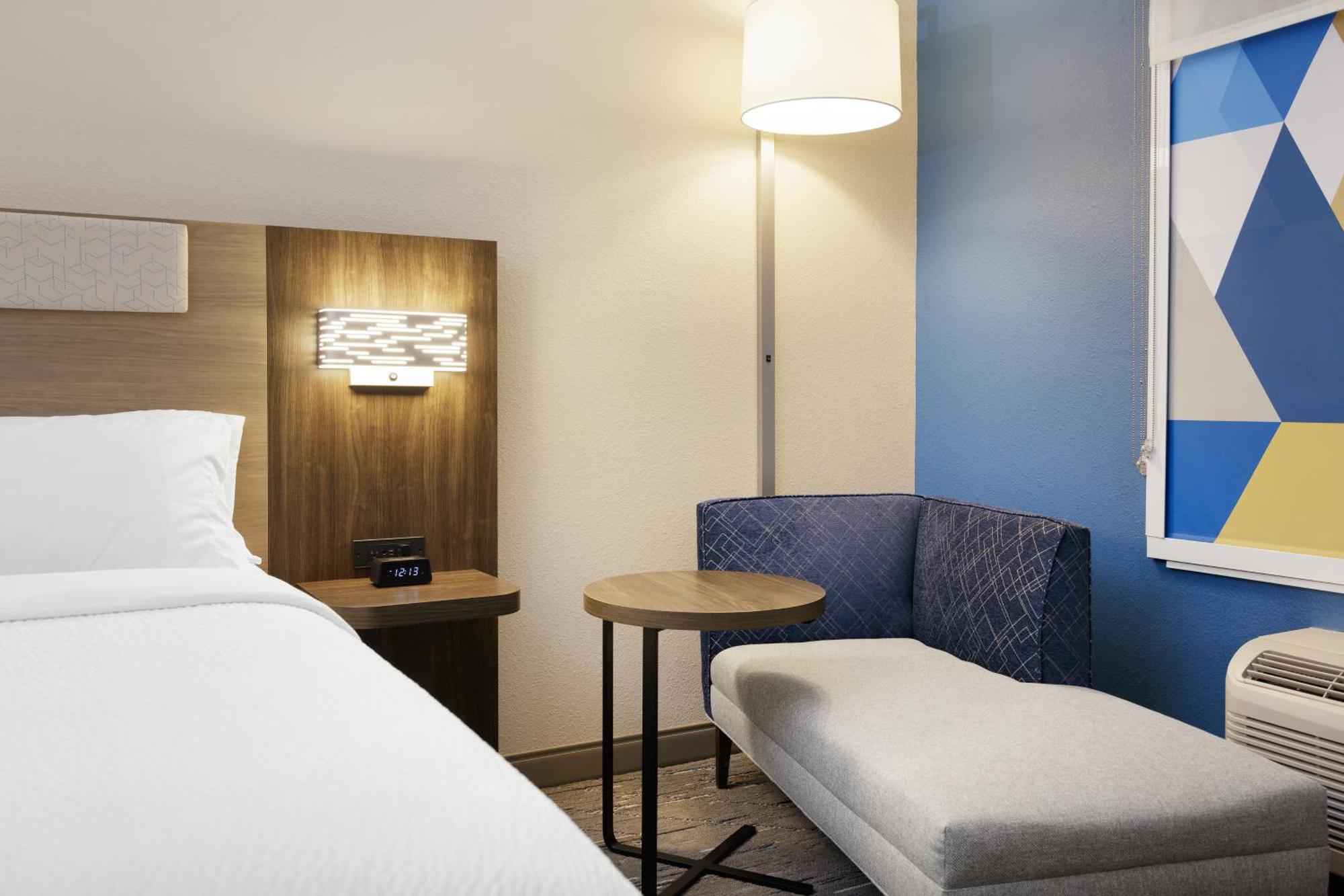 Holiday Inn Express Fresno River Park Highway 41 By Ihg Luaran gambar